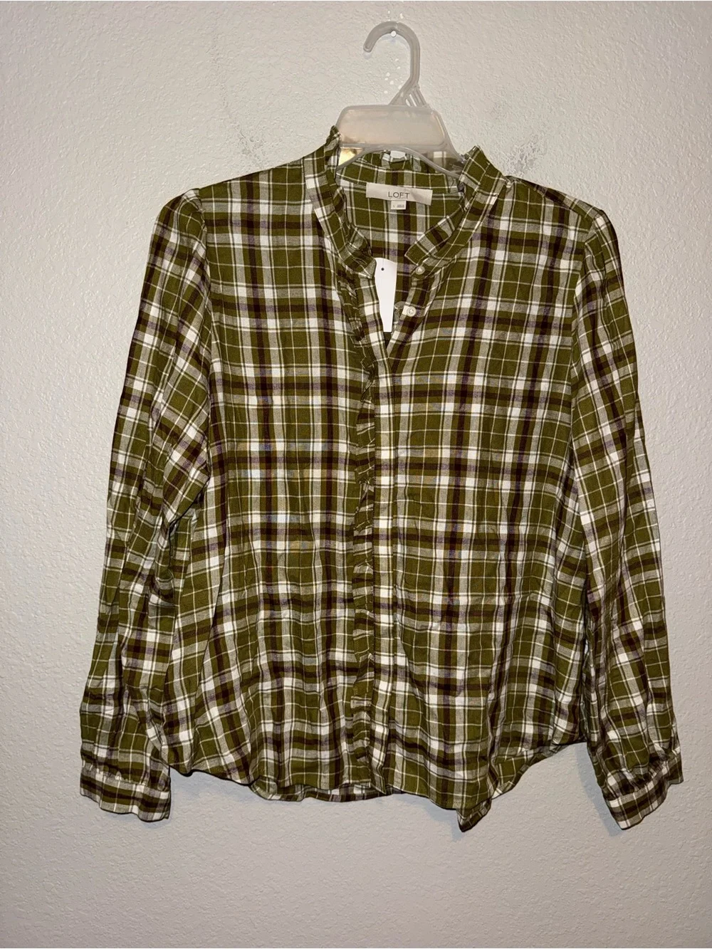 NWT LOFT Olive Plaid Ruffle Linen Blend Button Front Top Size Large Cottagecore